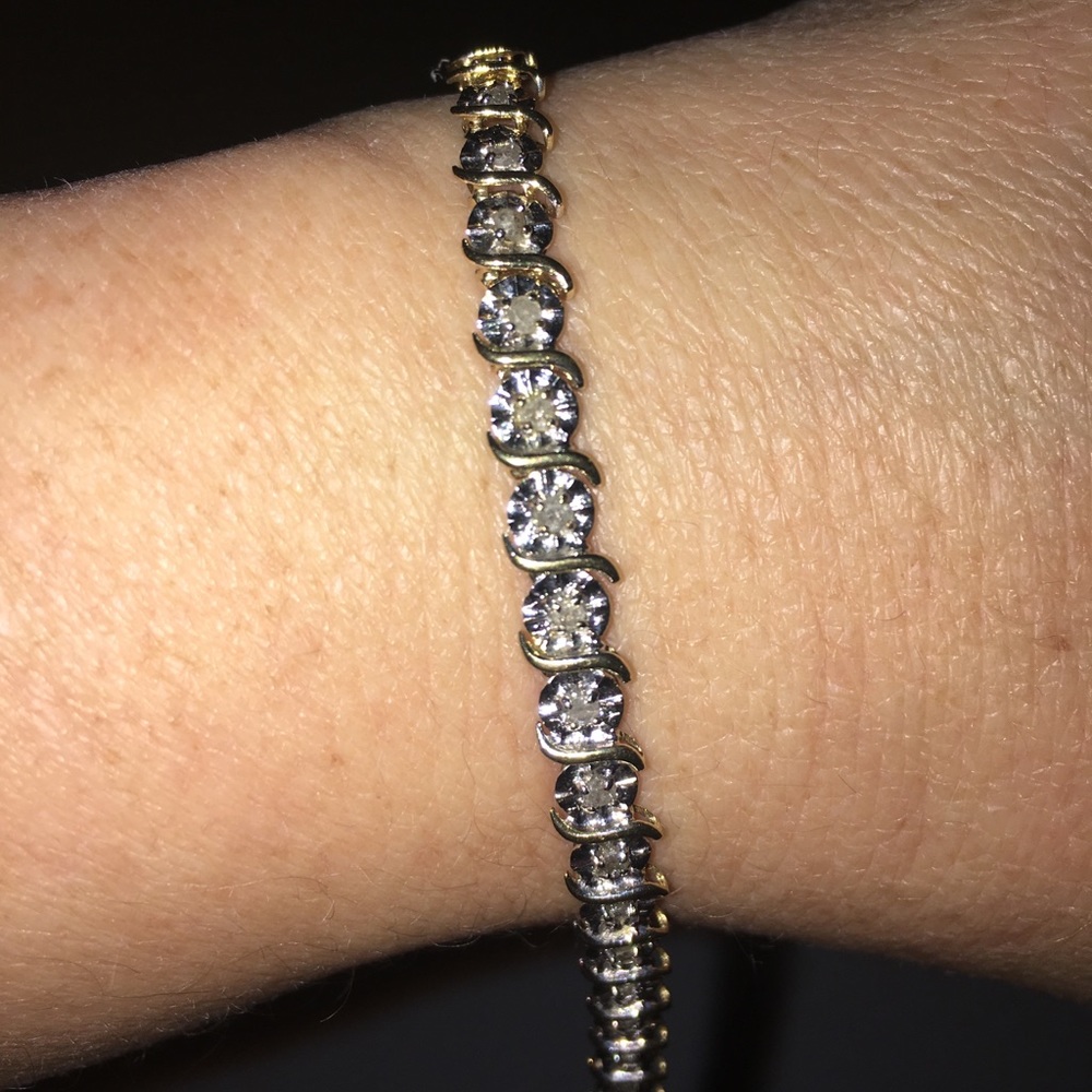 Vintage 10K Gold Diamond Tennis Bracelet
